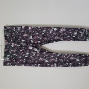 Harmony Balance Leggings Size Large 7/8 Floral Seam Details Tulip Cuffs